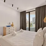 Daire Breezy Boho 2bd With Sea View - Chayka By Flat Mаnаger *