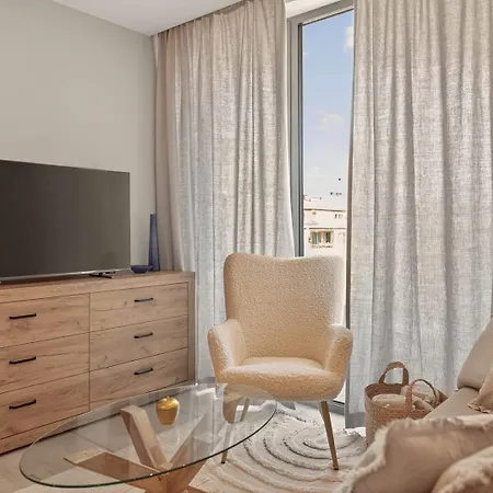 Daire Breezy Boho 2bd With Sea View - Chayka By Flat Mаnаger *