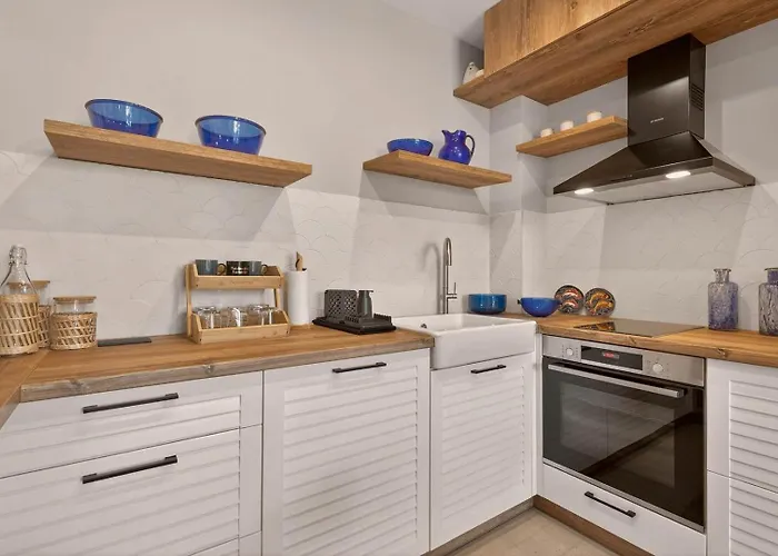 Apartment Breezy Boho 2bd With Sea View - Chayka By Flat Mаnаger